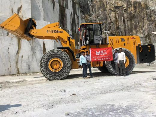 Heavy Duty Stone Forklift 45T