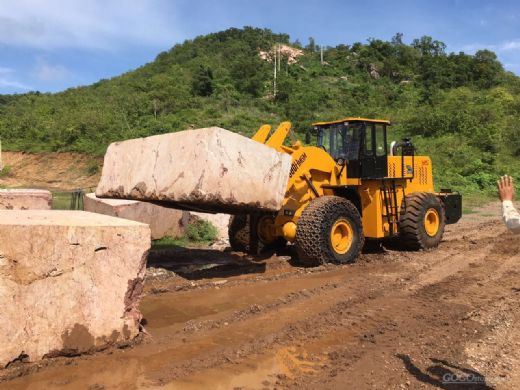 Quarry mine forklift machine 30T