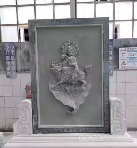 Buddhist Temple Statues