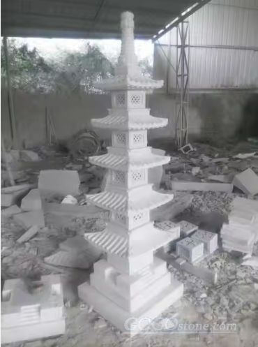 Stone Lanterns 5 Levels Tower