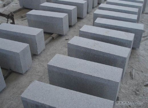 kerbstone, curbstone