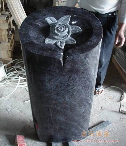 To Sell tombstone sculpture(picture)