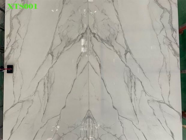 nano calacatta glass slabs