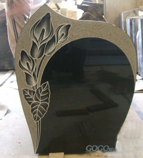 Line-carving monument