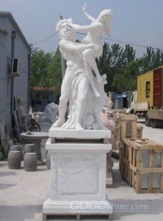 White Marble Sculpture Statue