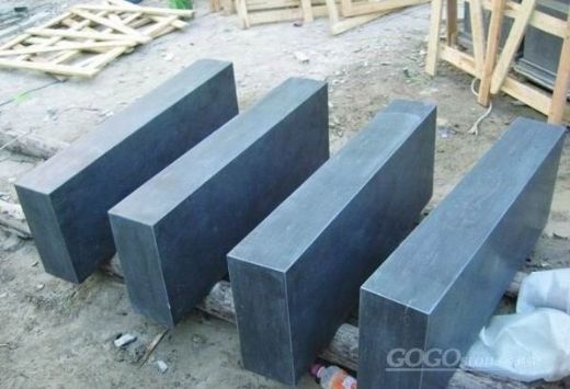 Blue Lime Stone Kerbs