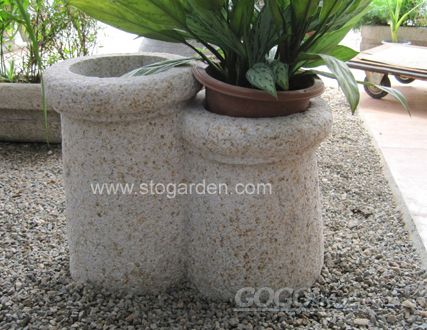 2 body composition of G682 yellow granite
