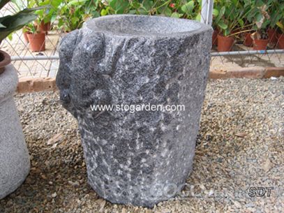 G654 crafts and fountain