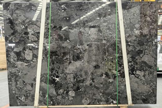 China Shangri La Black