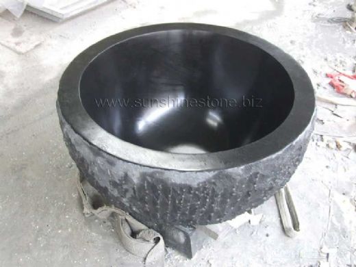 Absolute Black Bathtub