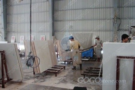 Artificial stone cleaning machine