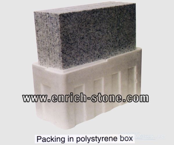 Stone tiles packing in stytofoam box