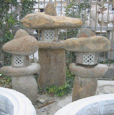 To sell lanterns &towers2(picture)